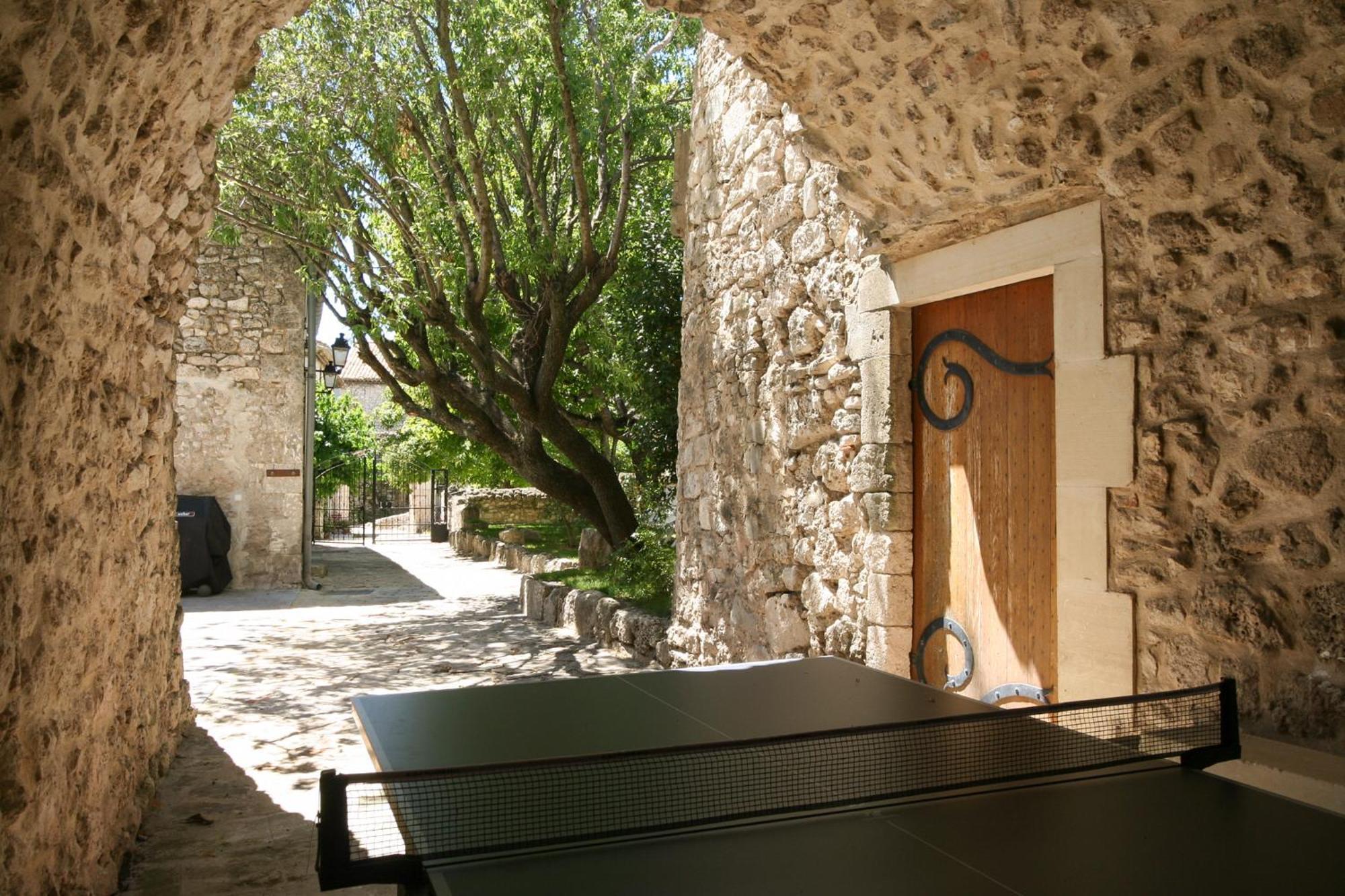 La Closerie D'Escalin Gite 12 Personnes Et Jacuzzi La Garde Adhemar Luaran gambar
